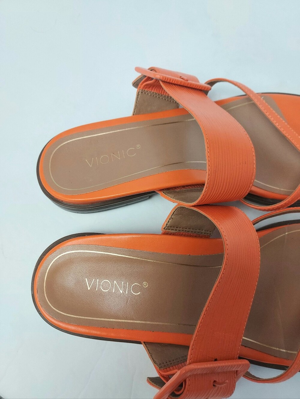 VIONIC Julep Slide Sandal Strappy Buckle Detail Flat Summer Shoes Orange Size 9 - Picture 7 of 10
